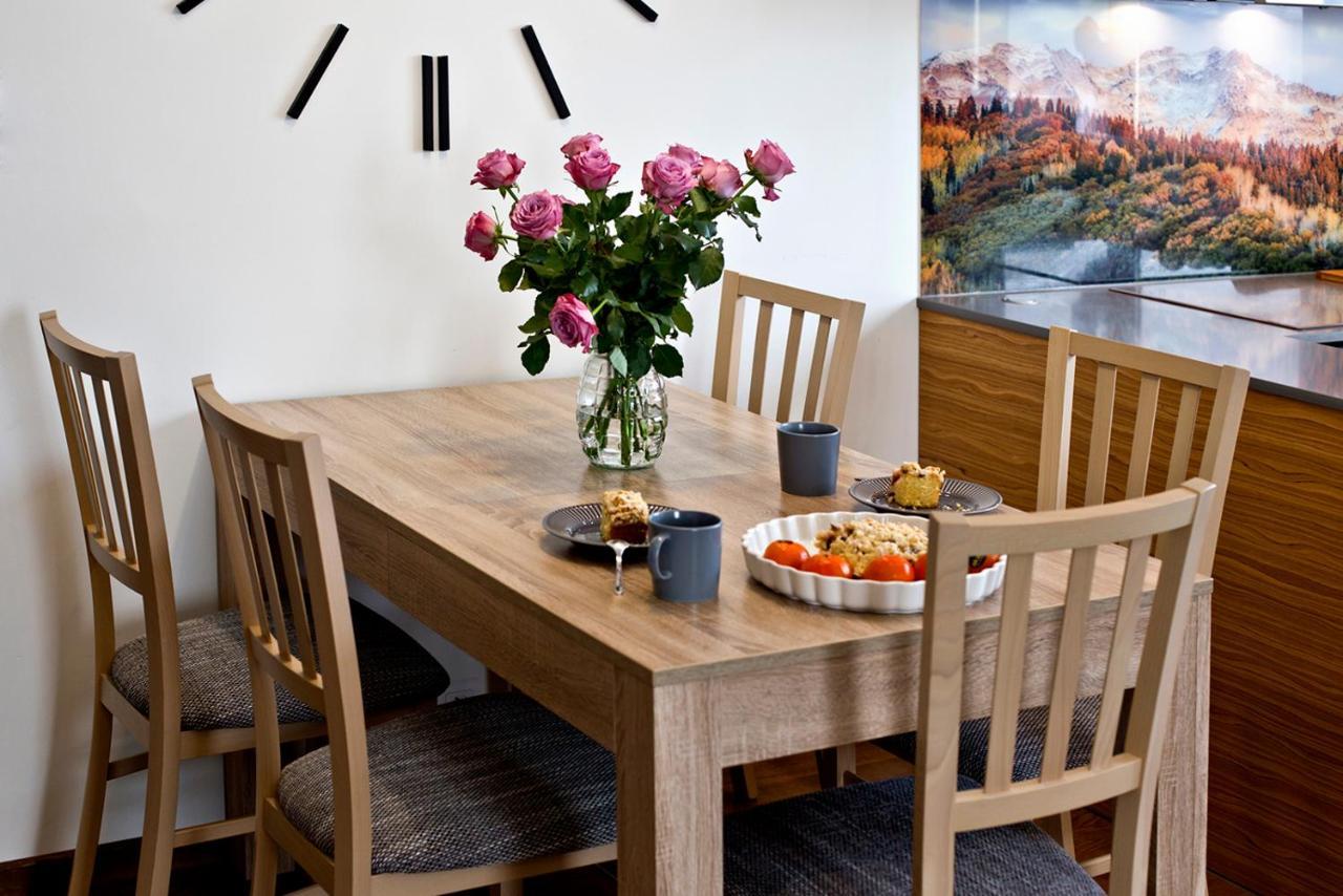 ורשה Jana Kazimierza 57 Serviced Apartments מראה חיצוני תמונה