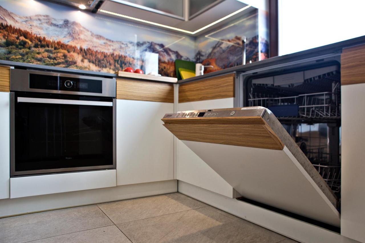 ורשה Jana Kazimierza 57 Serviced Apartments מראה חיצוני תמונה